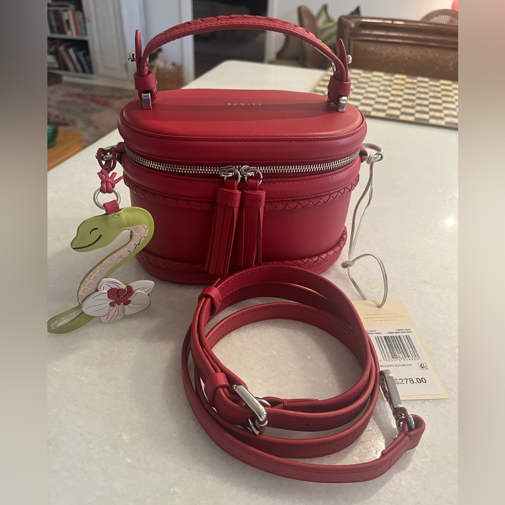 RADLEY LONDON NWT LUNAR NEW YEAR zip around crossbody SS25
